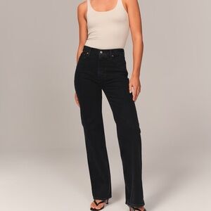 Abercrombie & Fitch Women's Black 90s High Rise Relaxed Jeans Curve Love
